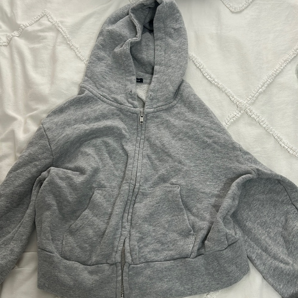Brandy Melville Gray Cropped Zip Up Sweatshirt